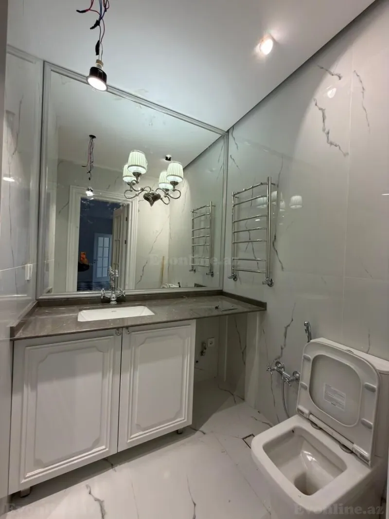 Satılır 3 otaqlı Mənzil Yeni tikili 147 m² Xətai r. - şəkil 11