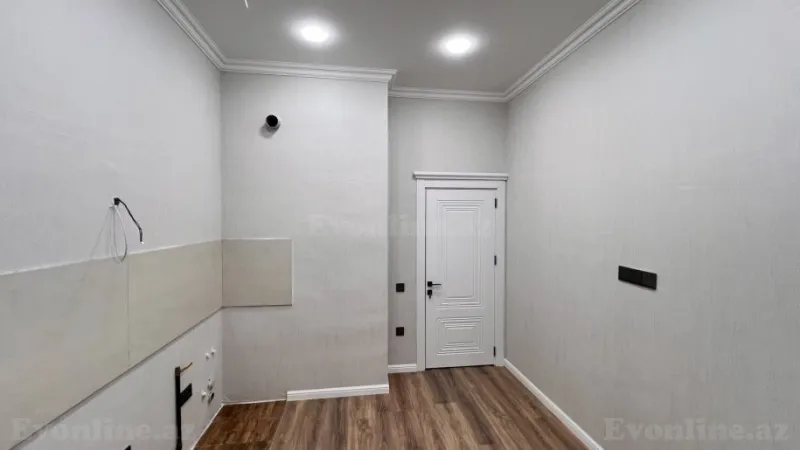 Satılır 2 otaqlı Mənzil Yeni tikili 93 m² 28 May m. - şəkil 8