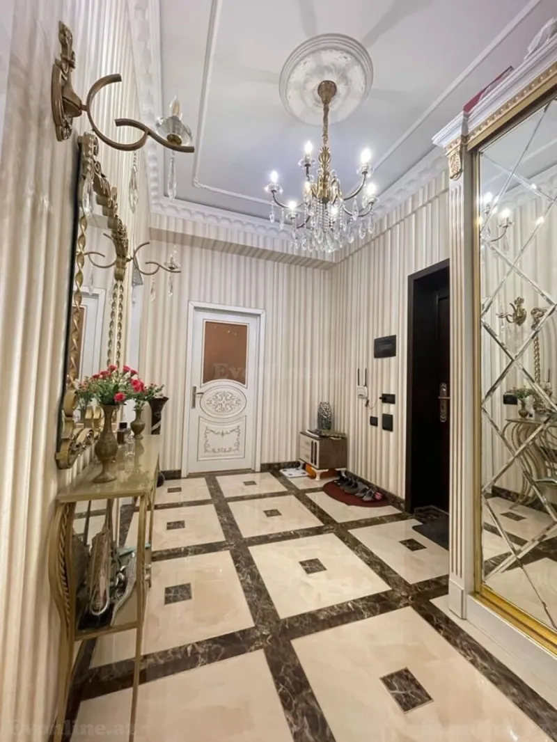 Satılır 2 otaqlı Mənzil Yeni tikili 117 m² Gənclik m.