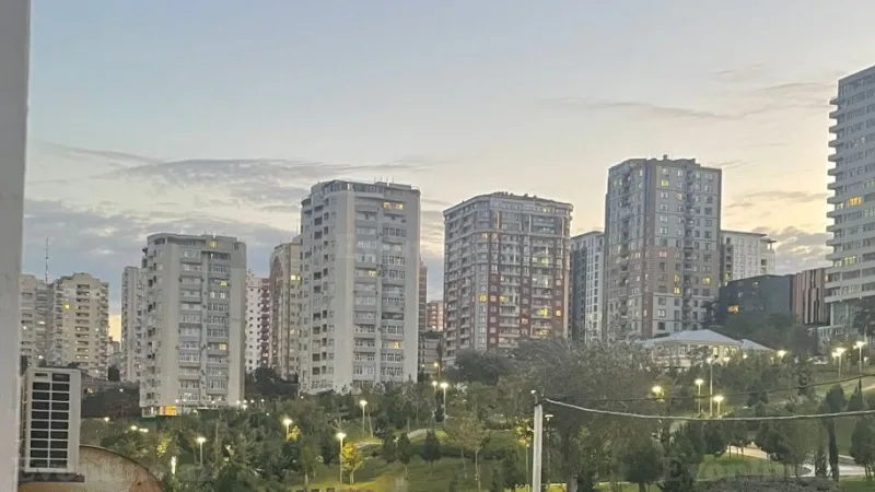 Satılır 2 otaqlı Mənzil Yeni tikili 85 m² Elmlər Akademiyası m.