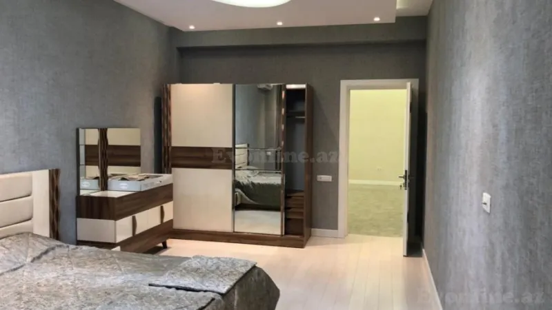 Kirayə verilir 4 otaqlı Mənzil Yeni tikili 200 m² Nizami m. - şəkil 3