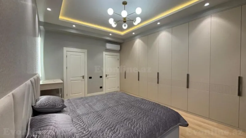 Kirayə verilir 3 otaqlı Mənzil Yeni tikili 150 m² Xətai r. - şəkil 2