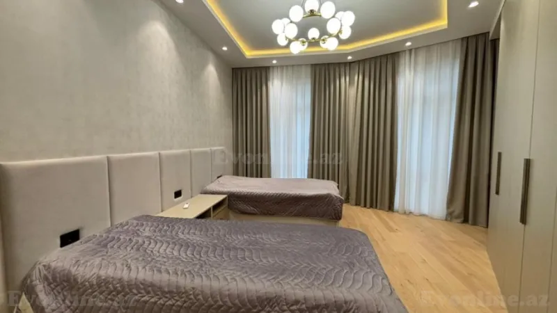 Kirayə verilir 3 otaqlı Mənzil Yeni tikili 150 m² Xətai r. - şəkil 15