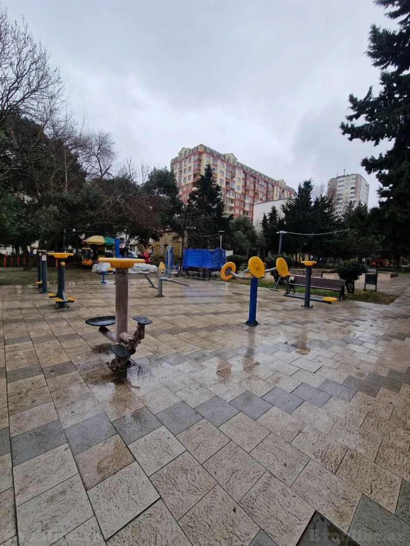 Satılır 2 otaqlı Mənzil Köhnə tikili 45 m² 4-cü mikrorayon - şəkil 18