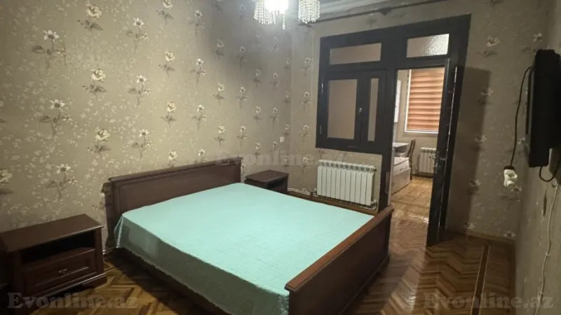 Kirayə verilir 3 otaqlı Mənzil Köhnə tikili 90 m² Nəsimi r. - şəkil 6