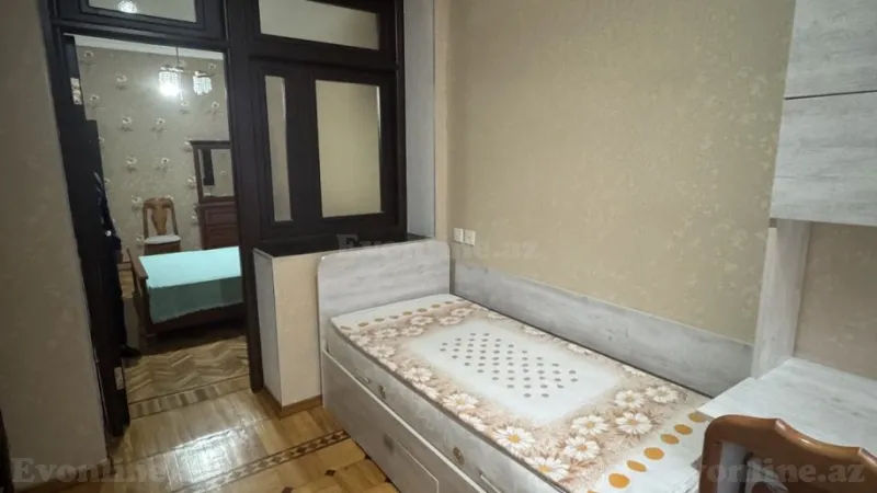 Kirayə verilir 3 otaqlı Mənzil Köhnə tikili 90 m² Nəsimi r. - şəkil 16