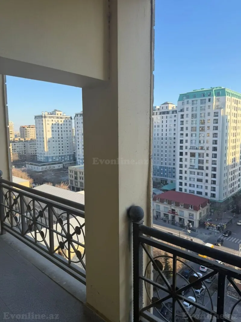 Satılır 4 otaqlı Mənzil Yeni tikili 190 m² Nəsimi r. - şəkil 21