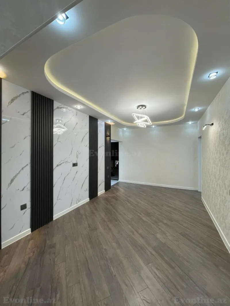 Satılır 2 otaqlı Mənzil Köhnə tikili 68 m² 8-ci mikrorayon - şəkil 2