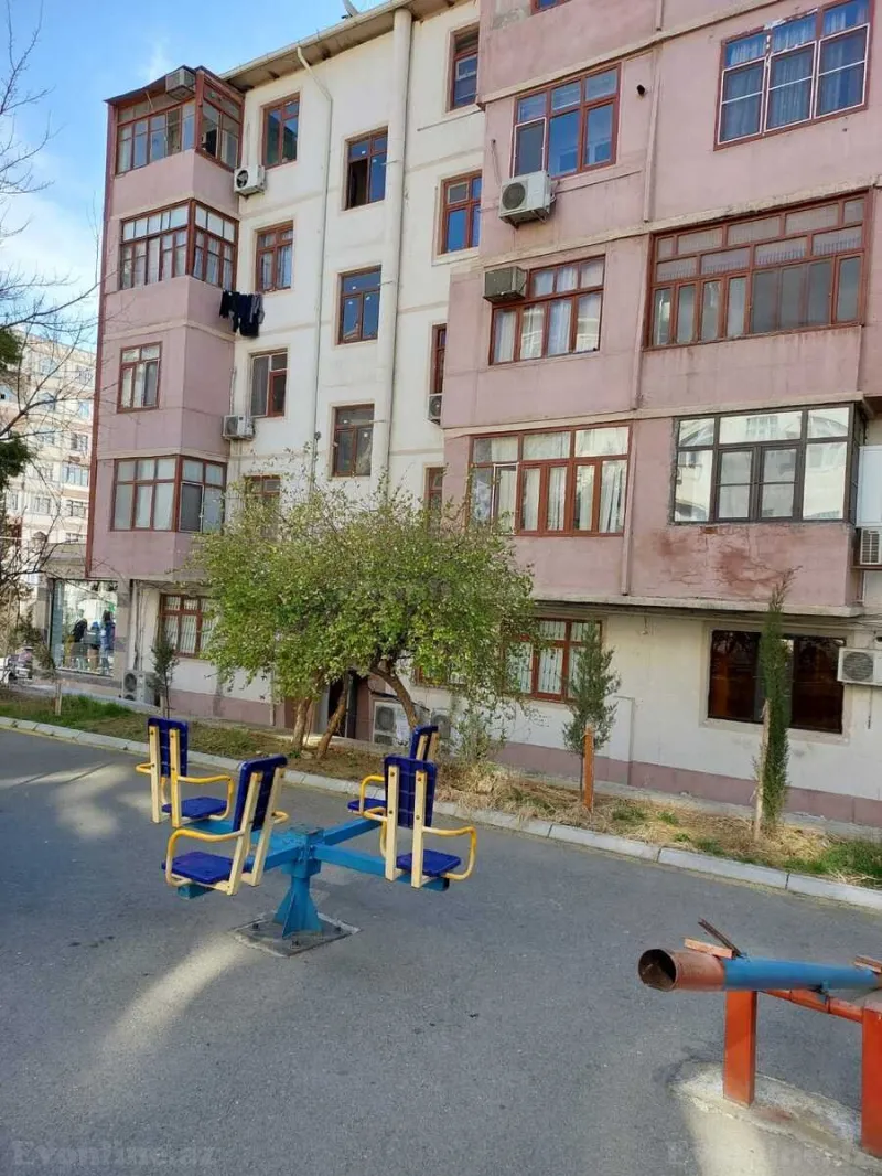 Satılır 2 otaqlı Mənzil Köhnə tikili 56 m² 1-ci mikrorayon - şəkil 8