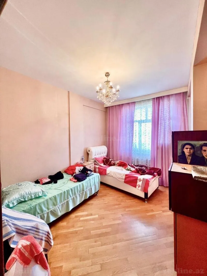 Satılır 3 otaqlı Mənzil Yeni tikili 126 m² 8 Noyabr m. - şəkil 4