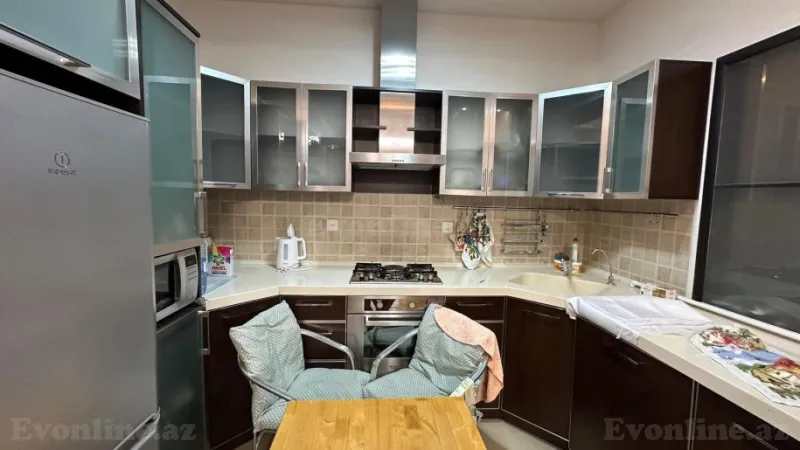 Kirayə verilir 2 otaqlı Mənzil Yeni tikili 60 m² Xətai m. - şəkil 14