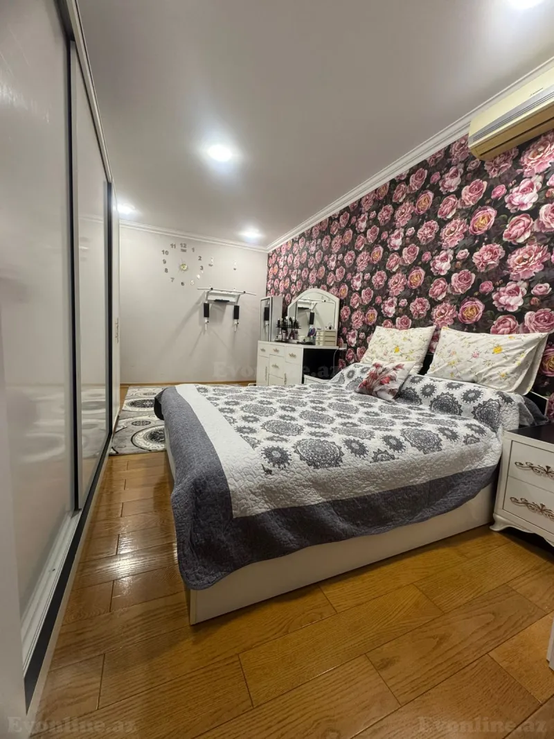 Satılır 4 otaqlı Mənzil Köhnə tikili 110 m² Yeni Günəşli - şəkil 7