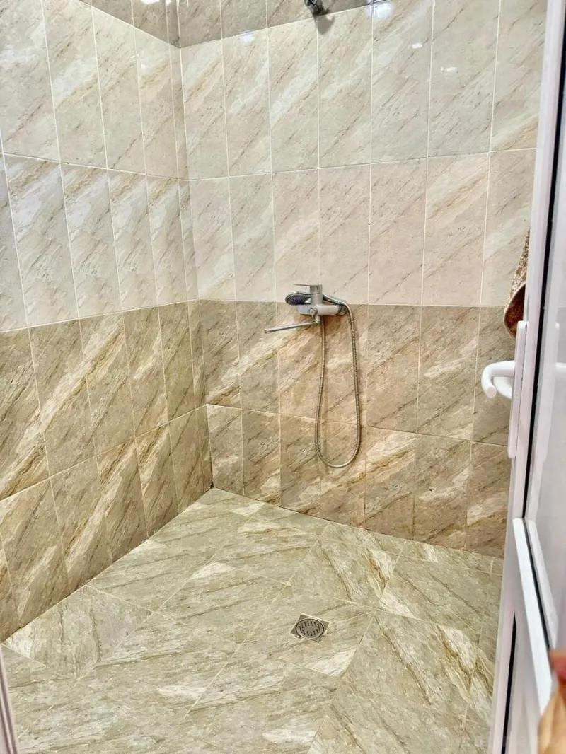 Kirayə verilir 3 otaqlı Mənzil Köhnə tikili 90 m² Həzi Aslanov m. - şəkil 9