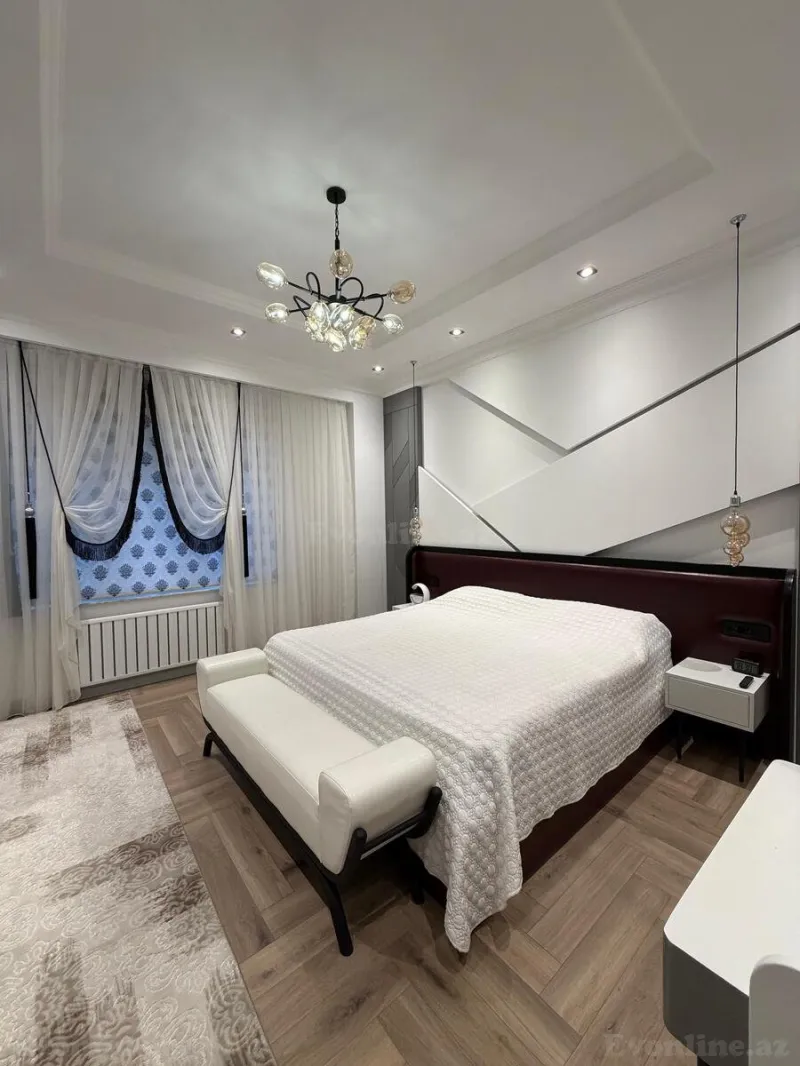 Satılır 4 otaqlı Mənzil Yeni tikili 132 m² Xətai r. - şəkil 7