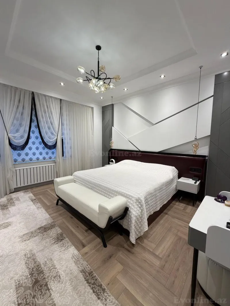 Satılır 4 otaqlı Mənzil Yeni tikili 132 m² Xətai r. - şəkil 9