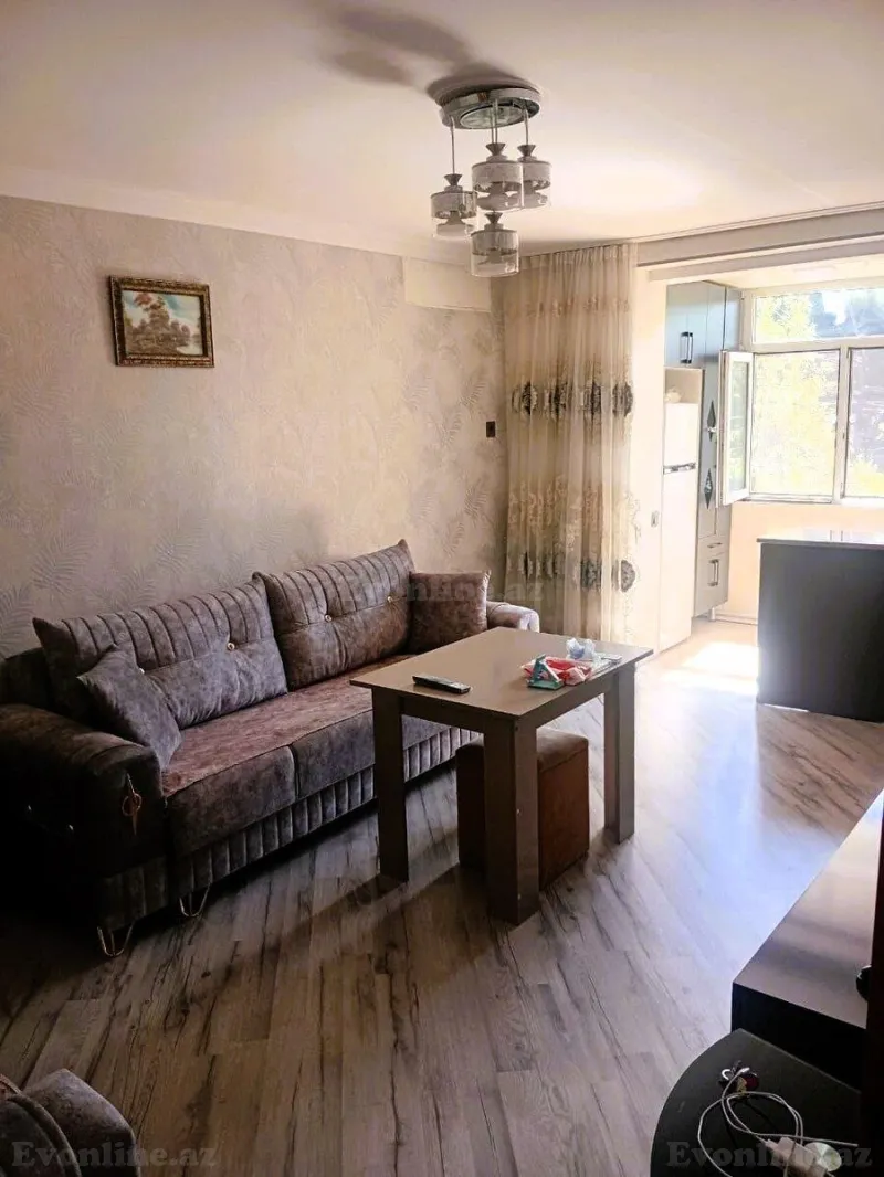 Satılır 2 otaqlı Mənzil Köhnə tikili 45 m² Qara Qarayev m. - şəkil 2