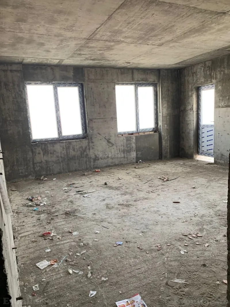 Satılır 2 otaqlı Mənzil Yeni tikili 115 m² Neftçilər m. - şəkil 7