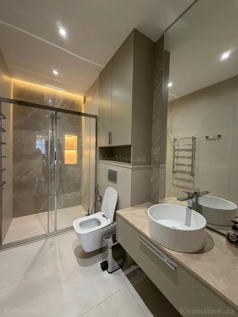 Satılır 4 otaqlı Mənzil Yeni tikili 167 m² Xətai m. - şəkil 21