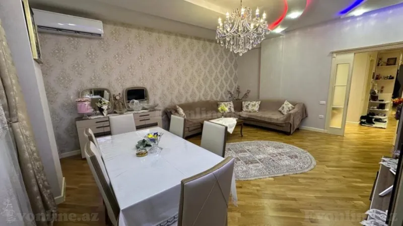 Satılır 4 otaqlı Mənzil Yeni tikili 200 m² 28 May m. - şəkil 3