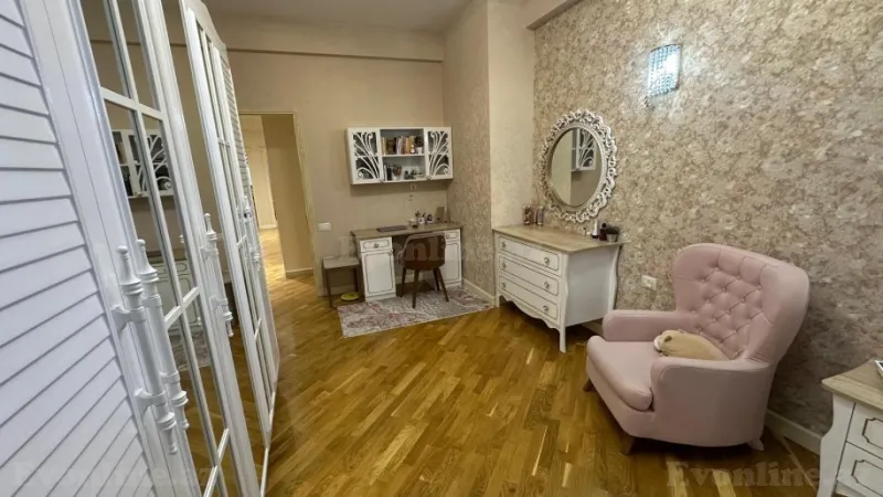 Satılır 4 otaqlı Mənzil Yeni tikili 200 m² 28 May m. - şəkil 9