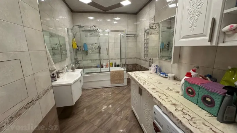 Satılır 4 otaqlı Mənzil Yeni tikili 200 m² 28 May m. - şəkil 16