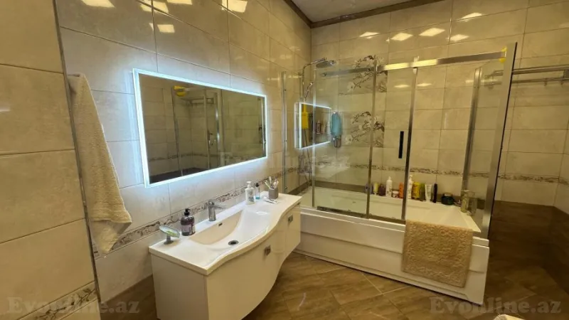 Satılır 4 otaqlı Mənzil Yeni tikili 200 m² 28 May m. - şəkil 18