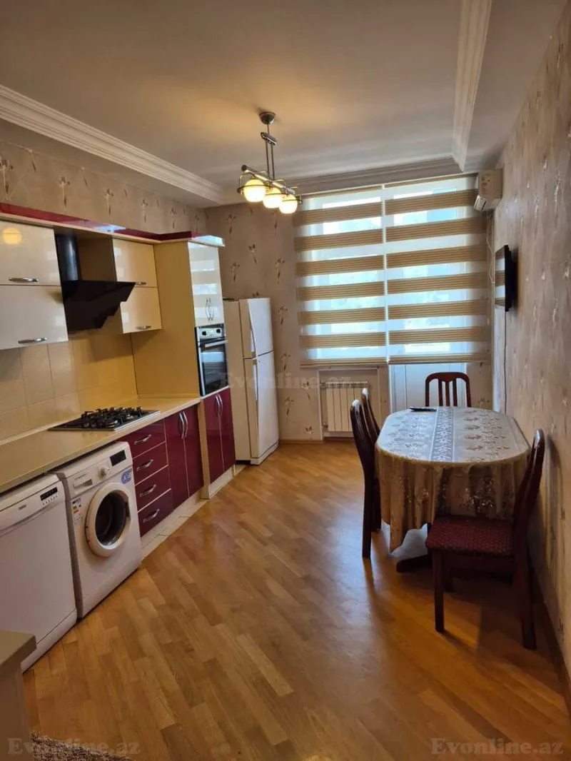 Satılır 4 otaqlı Mənzil Yeni tikili 180 m² Binəqədi r. - şəkil 13