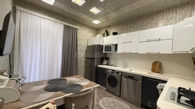 Satılır 4 otaqlı Mənzil Yeni tikili 149 m² 8 Noyabr m. - şəkil 5