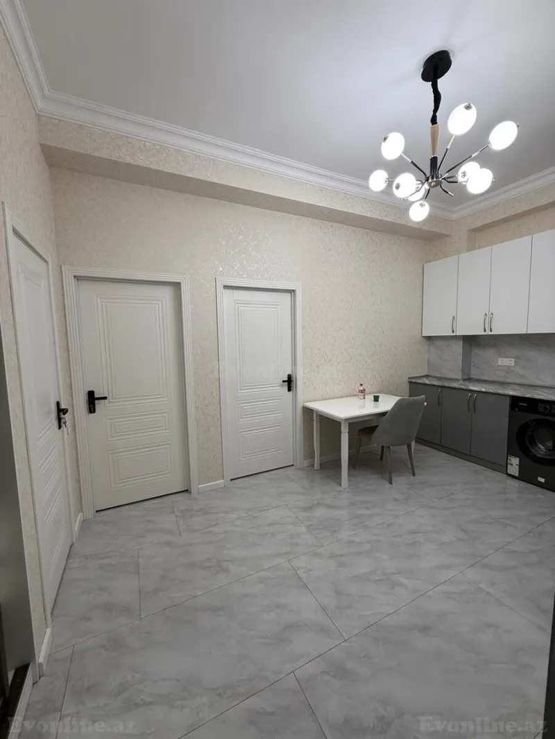 Kirayə verilir 2 otaqlı Mənzil Yeni tikili 70 m² Səbail r. - şəkil 8