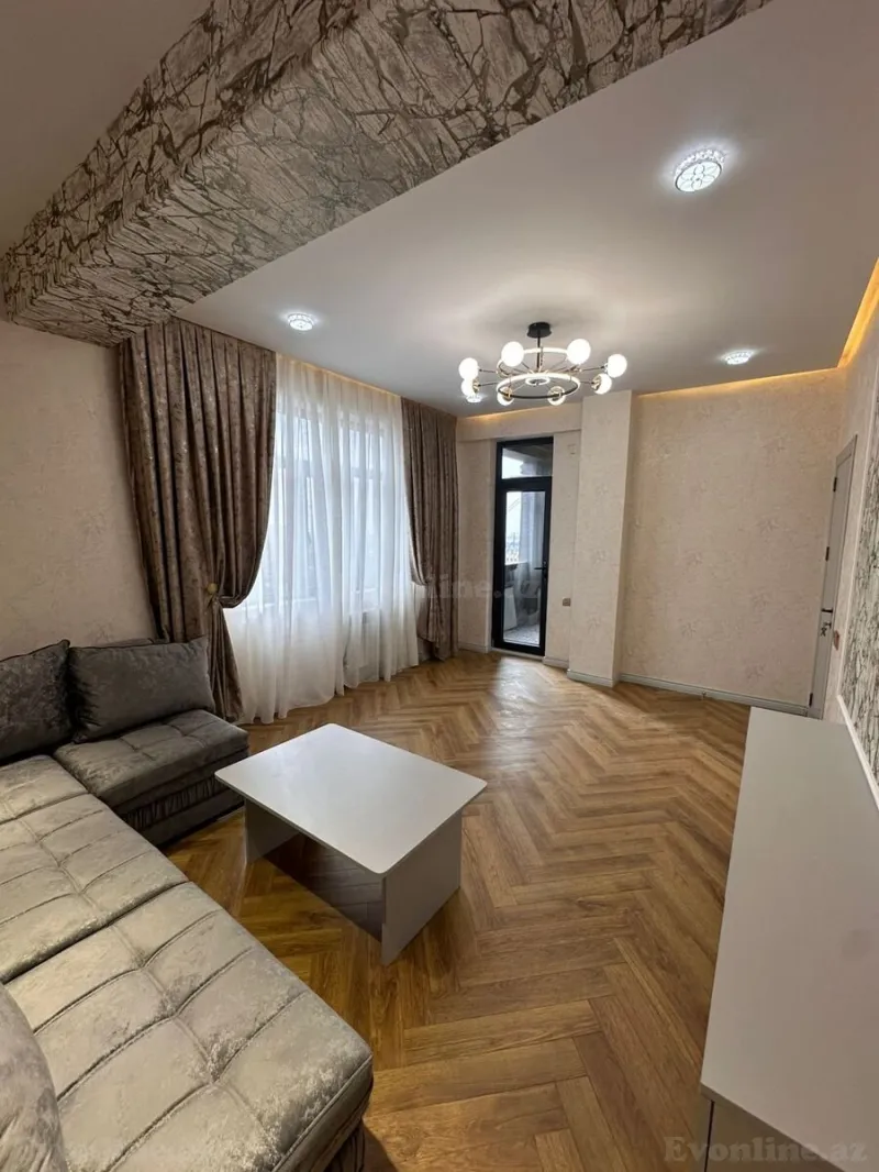 Satılır 2 otaqlı Mənzil Yeni tikili 71 m² Neftçilər m. - şəkil 3