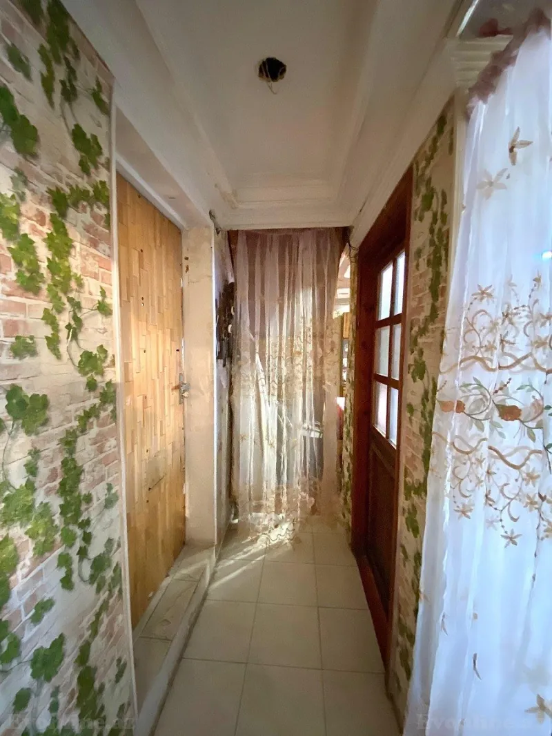 Satılır 3 otaqlı Mənzil Köhnə tikili 90 m² İçərişəhər m. - şəkil 10