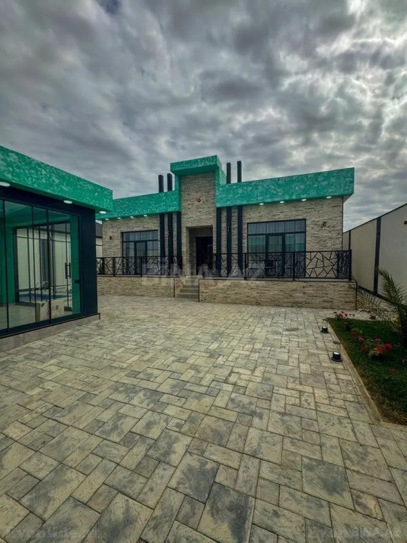 Bakı, Xəzər r., Mərdəkanda 4 otaqlı həyət evi satılır