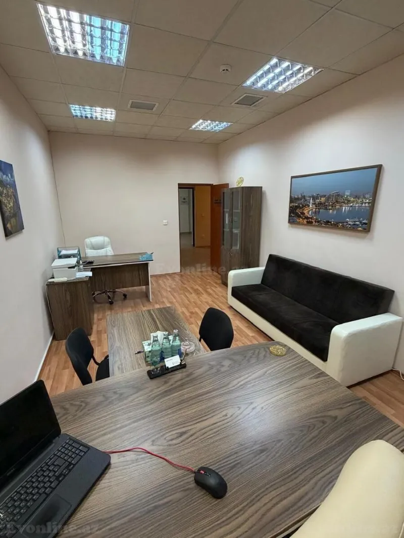 Kirayə verilir Ofis 22 m² 28 May m. - şəkil 5