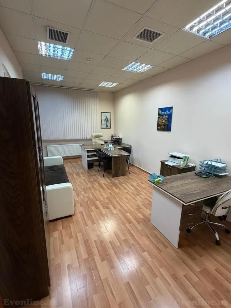 Kirayə verilir Ofis 22 m² 28 May m. - şəkil 7