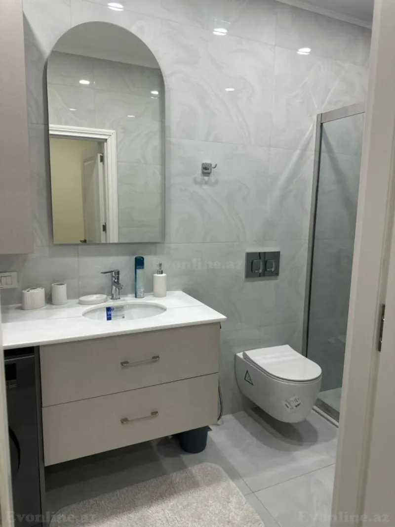 Kirayə verilir 2 otaqlı Mənzil Yeni tikili 70 m² Nərimanov r. - şəkil 10