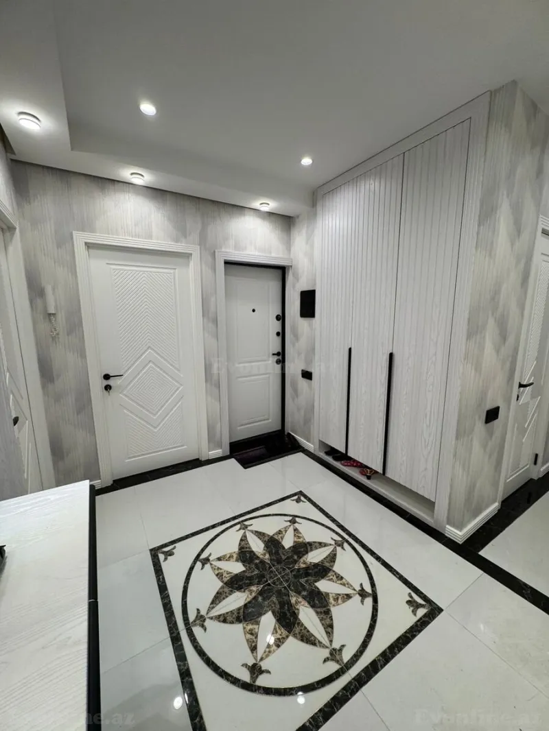 Kirayə verilir 5 otaqlı Mənzil Köhnə tikili 140 m² Azadlıq prospekti m. - şəkil 13