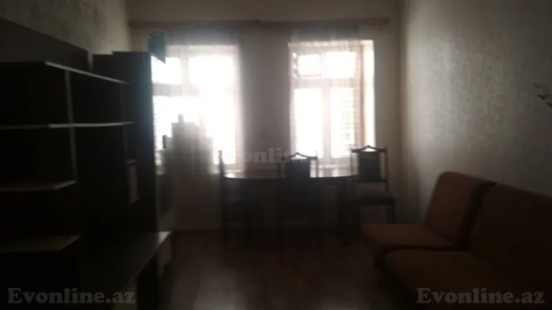 Satılır 3 otaqlı Mənzil Köhnə tikili 98 m² Sabunçu r. - şəkil 2