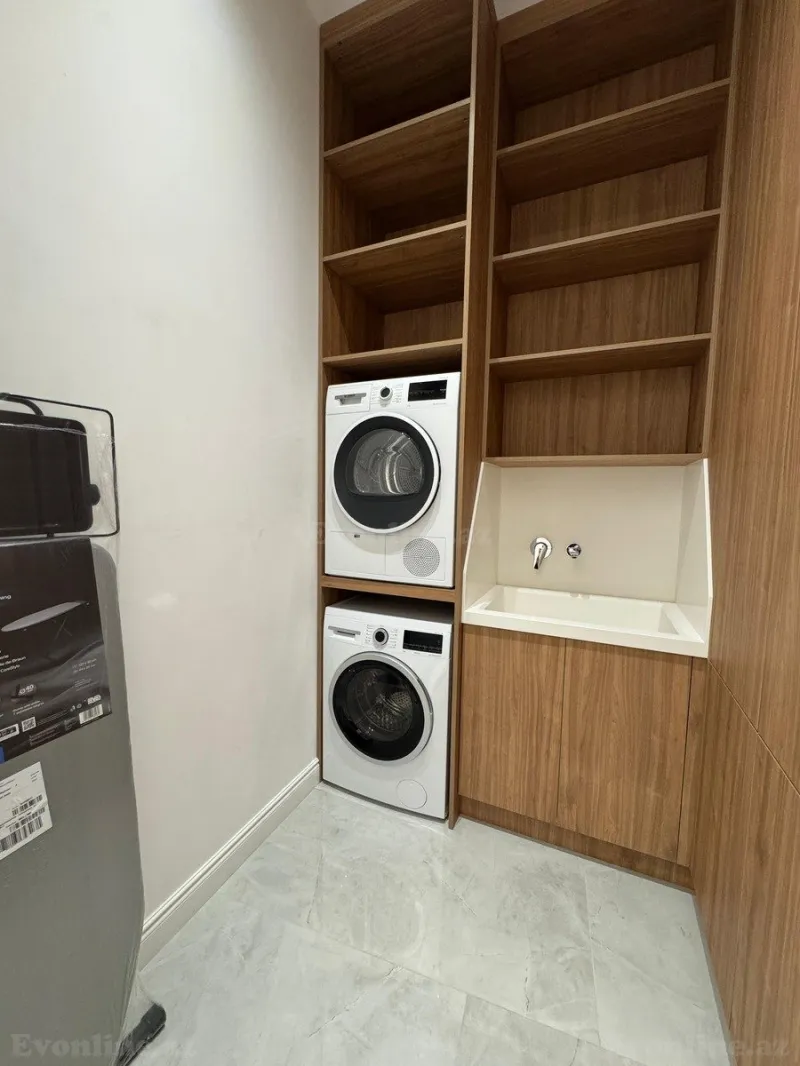 Kirayə verilir 3 otaqlı Mənzil Yeni tikili 135 m² Xətai r. - şəkil 9