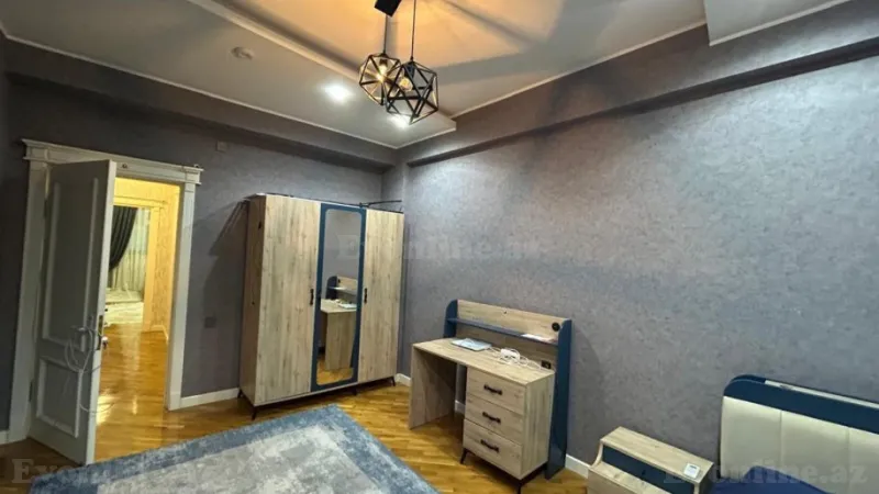 Satılır 3 otaqlı Mənzil Yeni tikili 140 m² 3-cü mikrorayon - şəkil 6