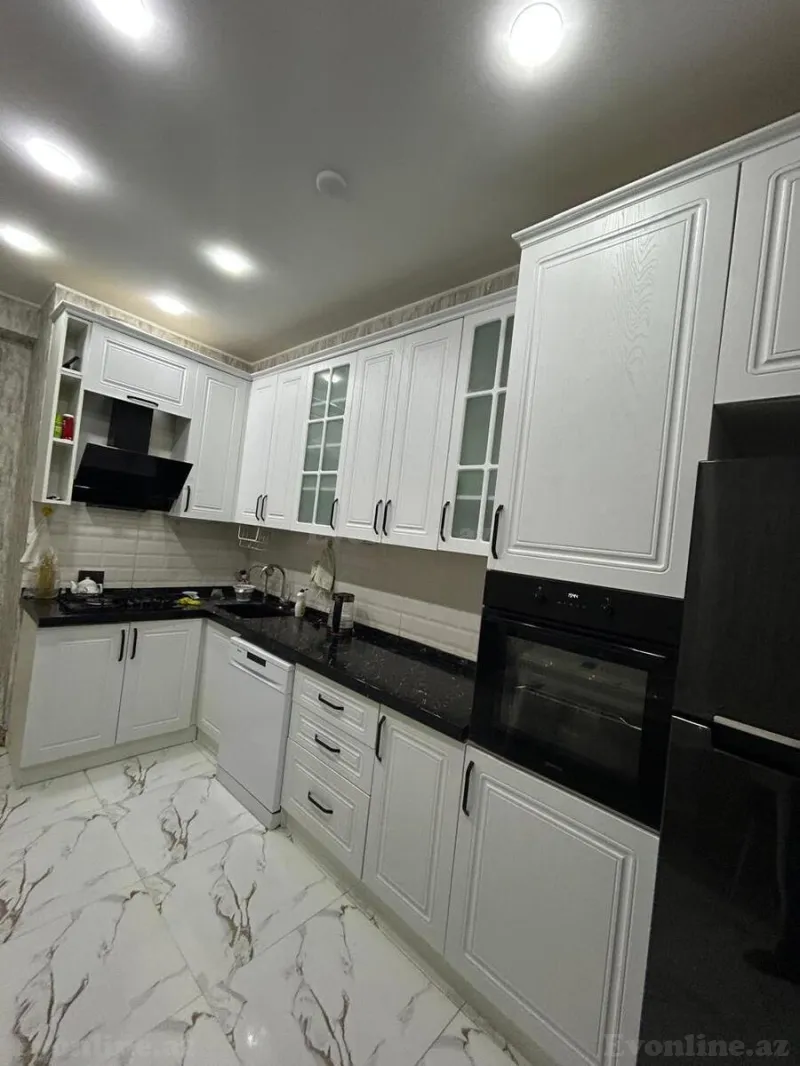 Satılır 3 otaqlı Mənzil Yeni tikili 140 m² 3-cü mikrorayon - şəkil 7