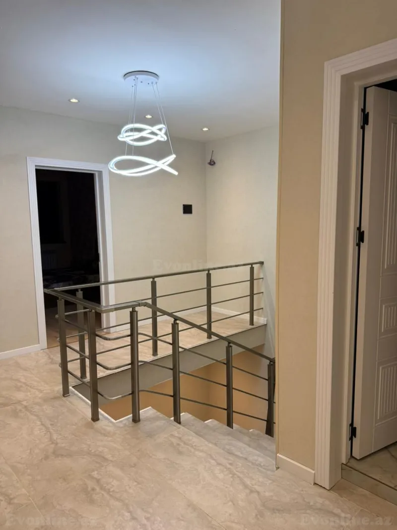 Satılır 4 otaqlı Həyət evi 150 m² Şüvəlan - şəkil 13