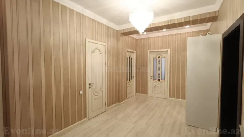 Kirayə verilir 3 otaqlı Mənzil Yeni tikili 140 m² Xətai m.