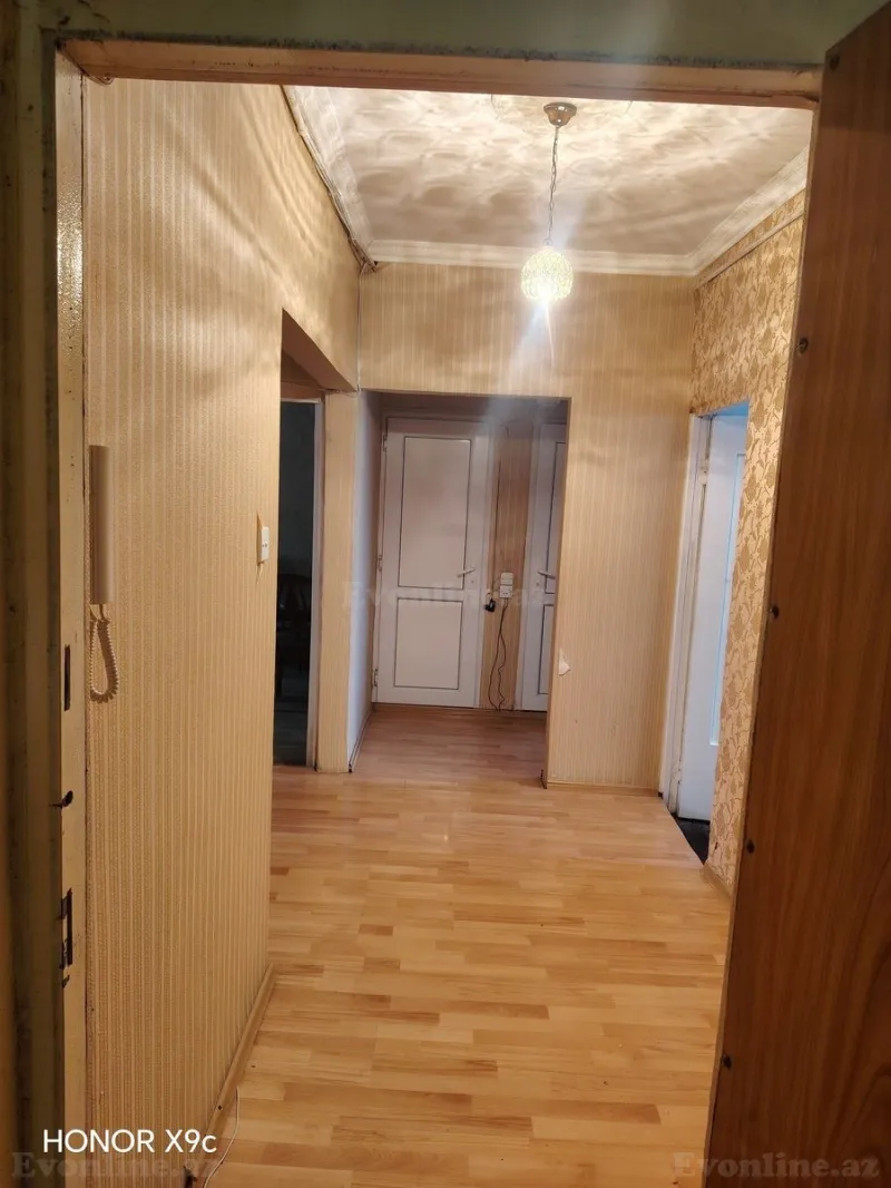 Satılır 3 otaqlı Mənzil Köhnə tikili 80 m² Əhmədli
