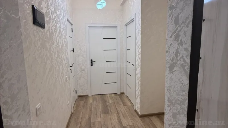 Bakı, Suraxanı r., Hövsanda 1 otaqlı mənzil satılır