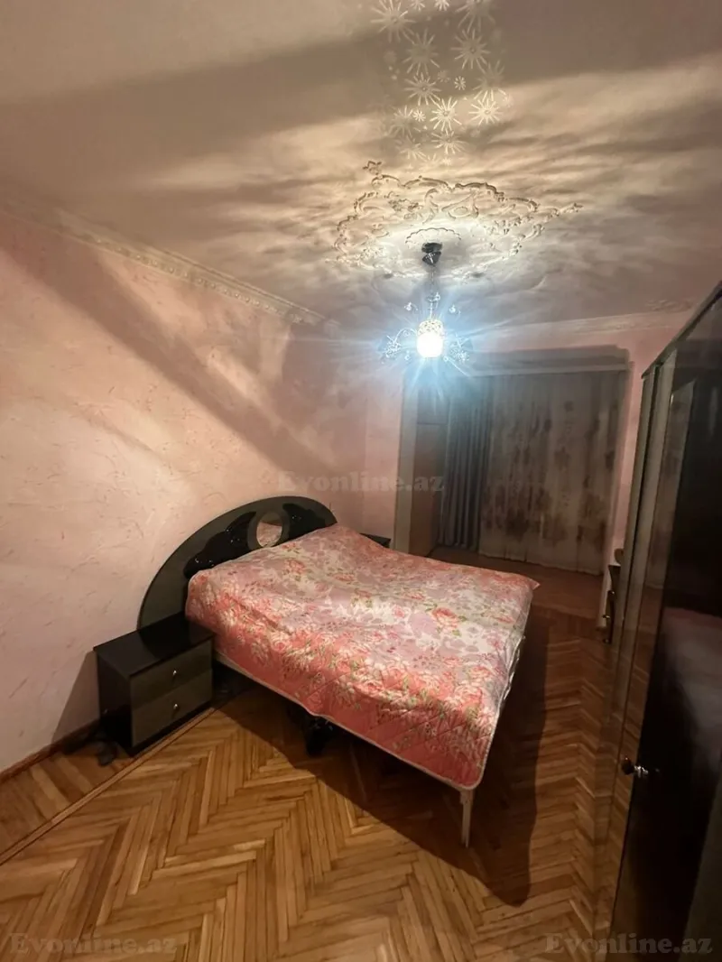 Satılır 4 otaqlı Mənzil Köhnə tikili 110 m² 8-ci mikrorayon - şəkil 4