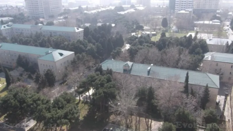 Satılır 5 otaqlı Mənzil Yeni tikili 260 m² Nəsimi r. - şəkil 13