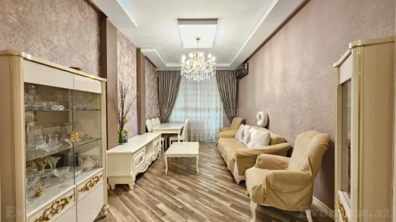 4 otaqlı Mənzil 136 m² Xırdalan Satılır