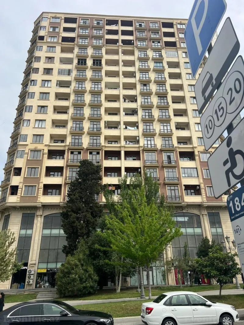Kirayə verilir 2 otaqlı Mənzil Yeni tikili 100 m² 28 May m.