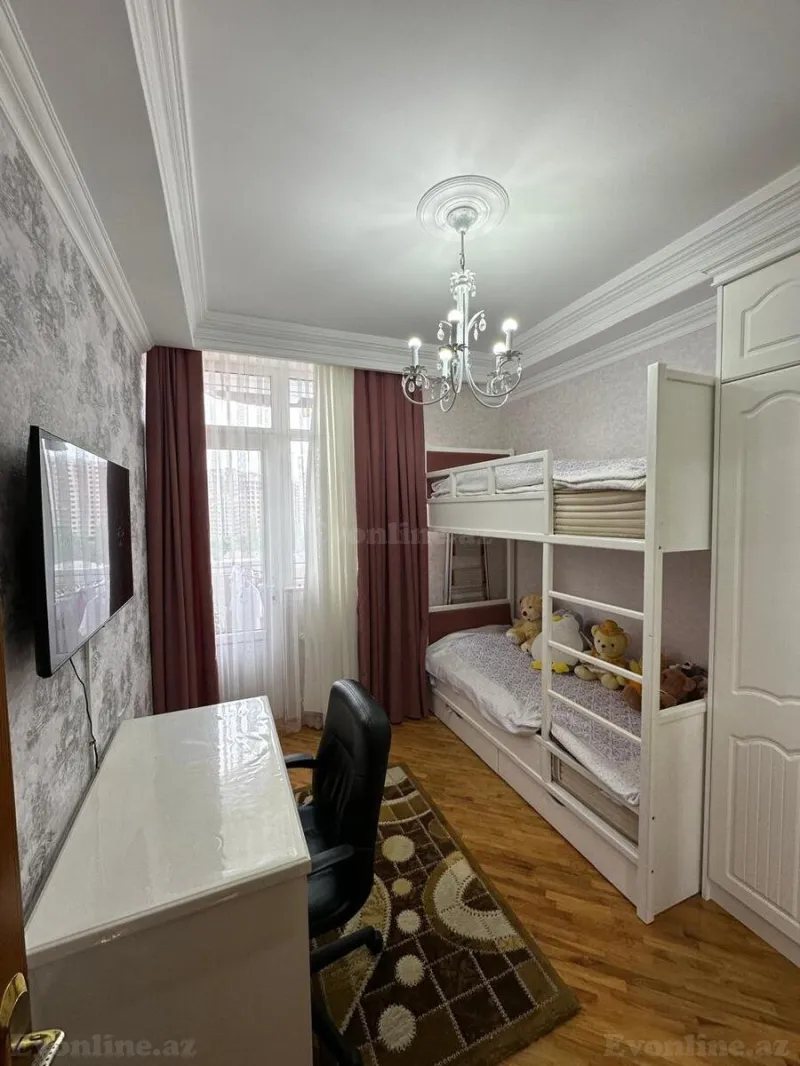 Satılır 3 otaqlı Mənzil Yeni tikili 77 m² Yasamal r. - şəkil 4