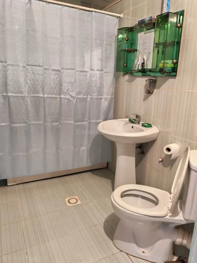 Satılır 2 otaqlı Mənzil Köhnə tikili 74 m² Sumqayıt - şəkil 9